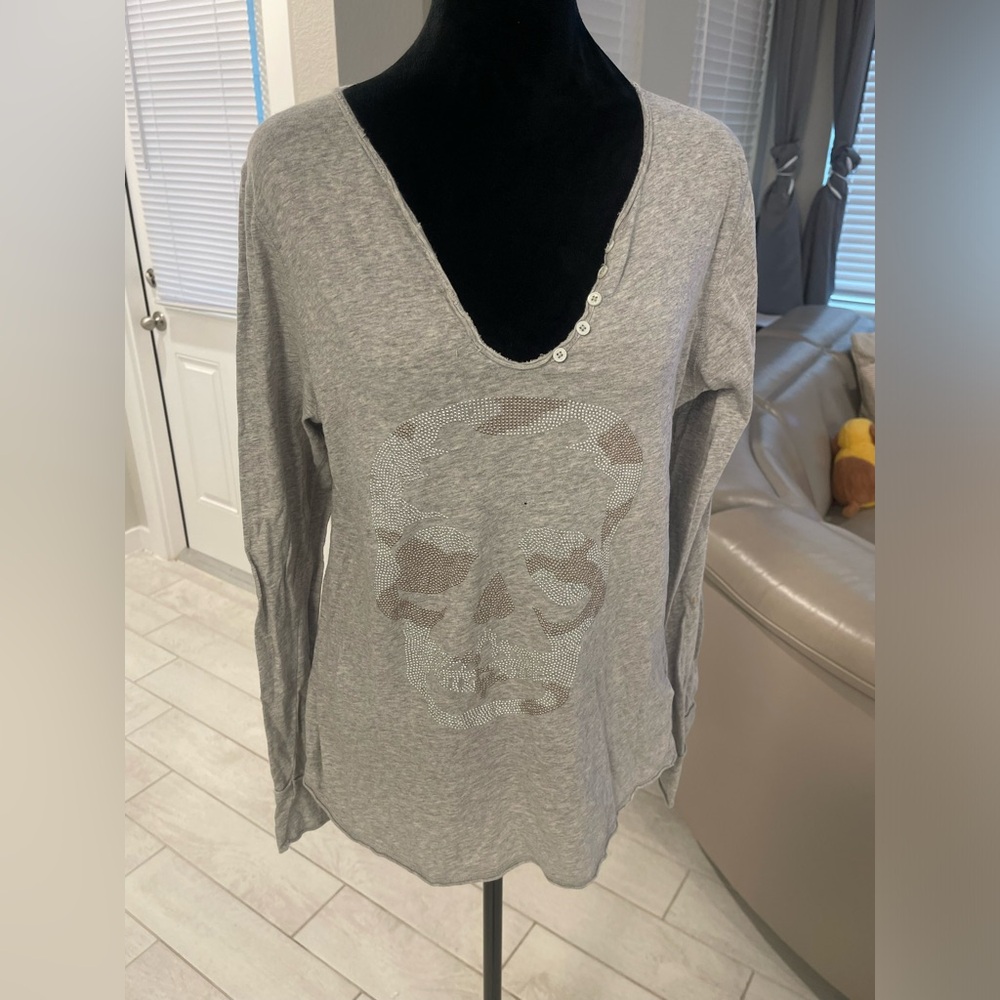 Zadig & Voltaire - 'tunisien' skull top size L, has few tiny holes